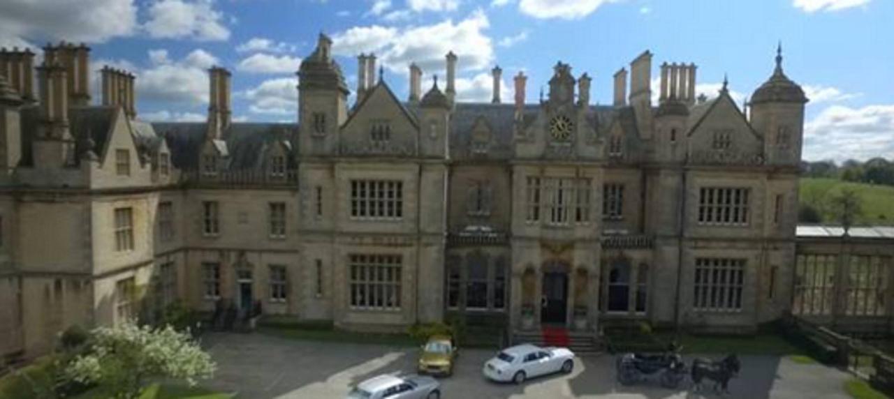 Stoke Rochford Hall Грантъм Екстериор снимка