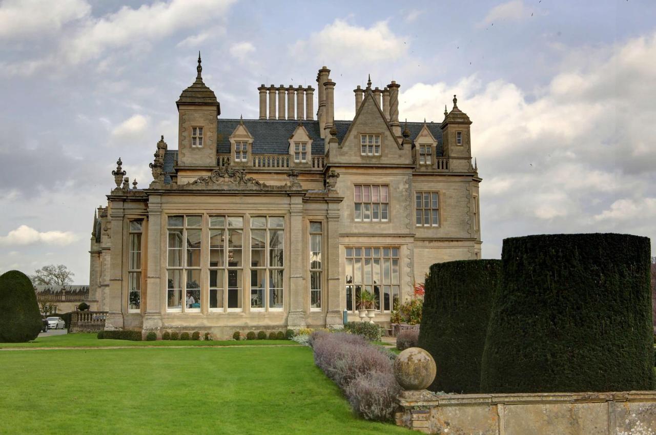 Stoke Rochford Hall Грантъм Екстериор снимка